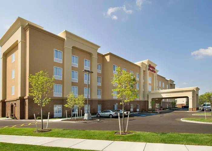 Hampton Inn & Suites - Buffalo Airport