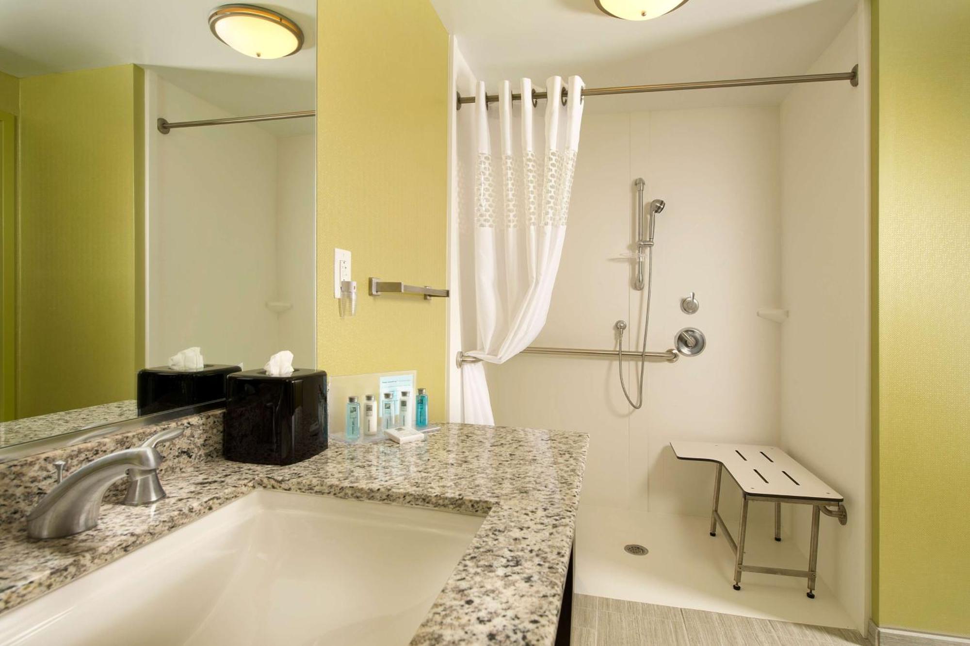 Hampton & - Buffalo Airport 3* Cheektowaga
